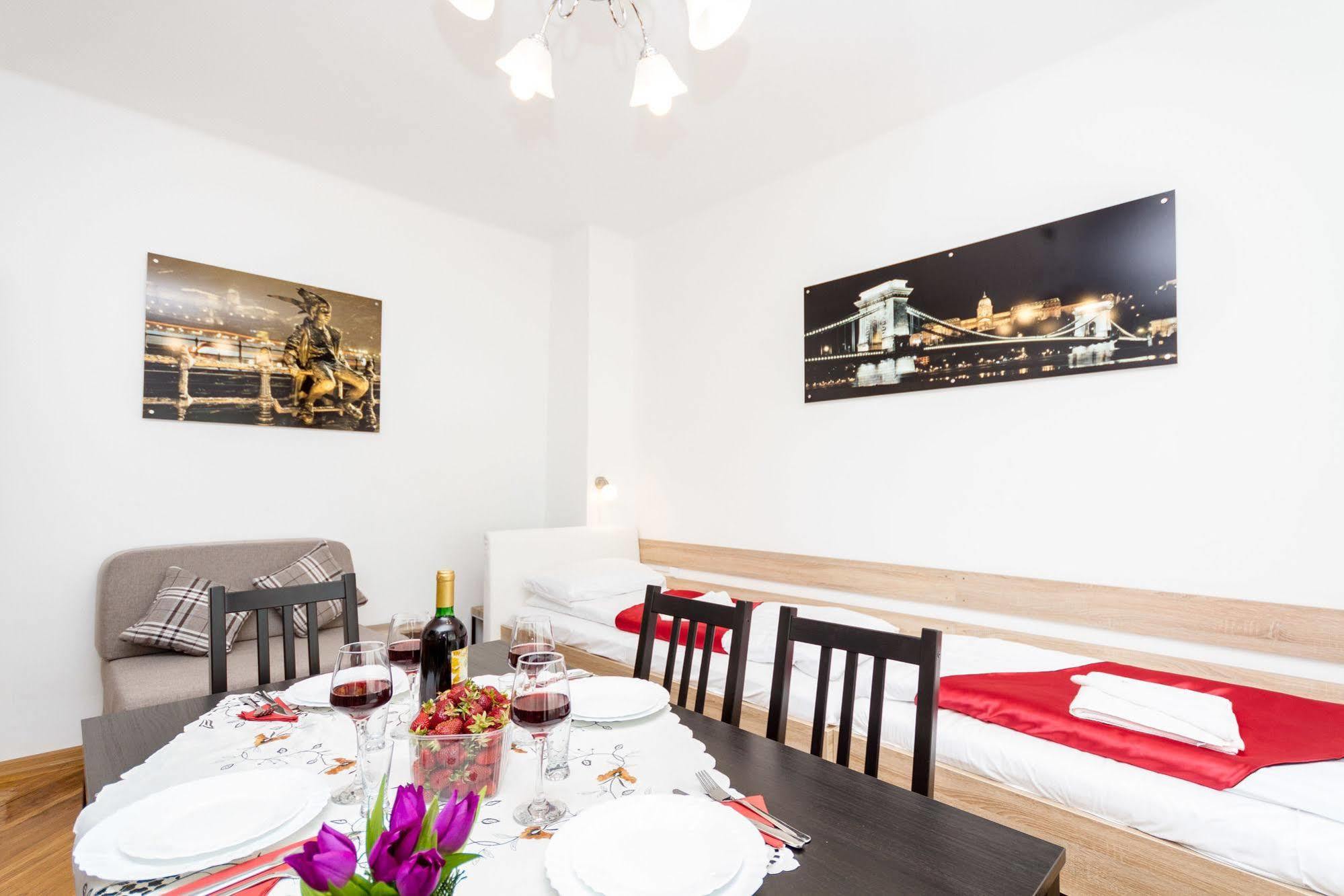 Like Home - City Center - Style Apartment Budapest Luaran gambar