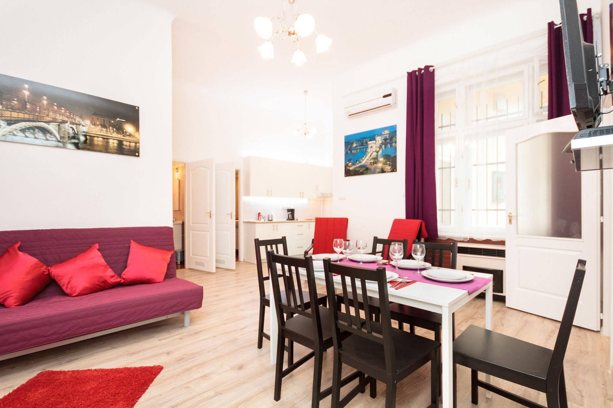 Like Home - City Center - Style Apartment Budapest Luaran gambar