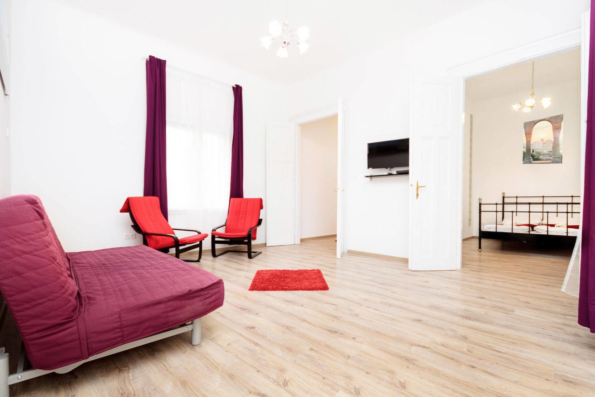 Like Home - City Center - Style Apartment Budapest Luaran gambar