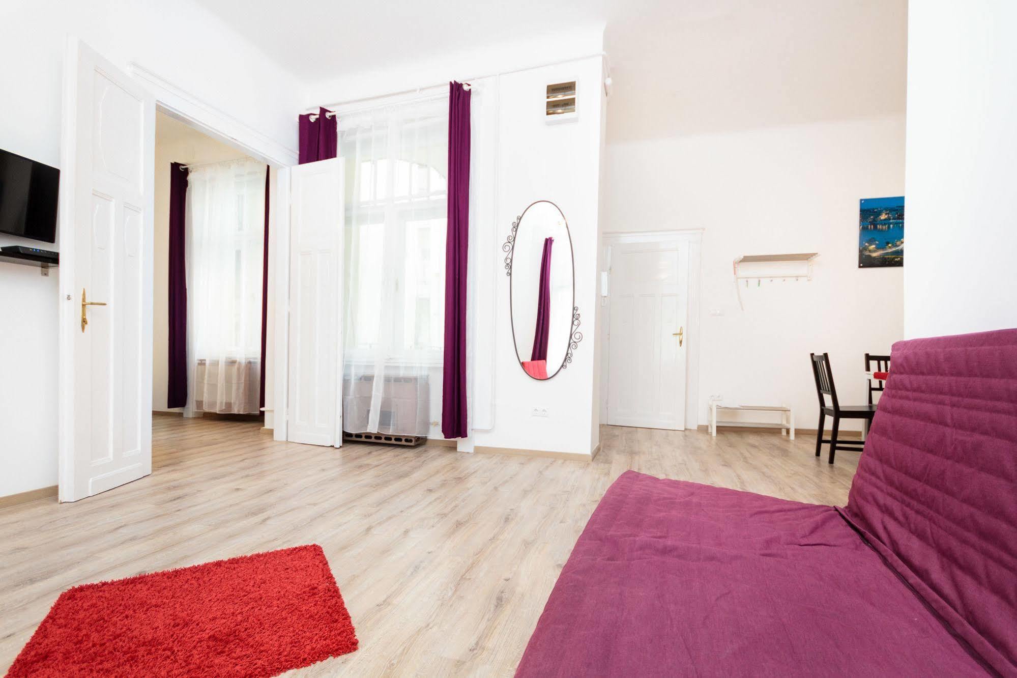 Like Home - City Center - Style Apartment Budapest Luaran gambar