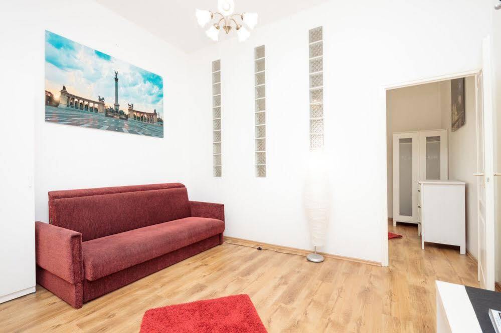 Like Home - City Center - Style Apartment Budapest Luaran gambar